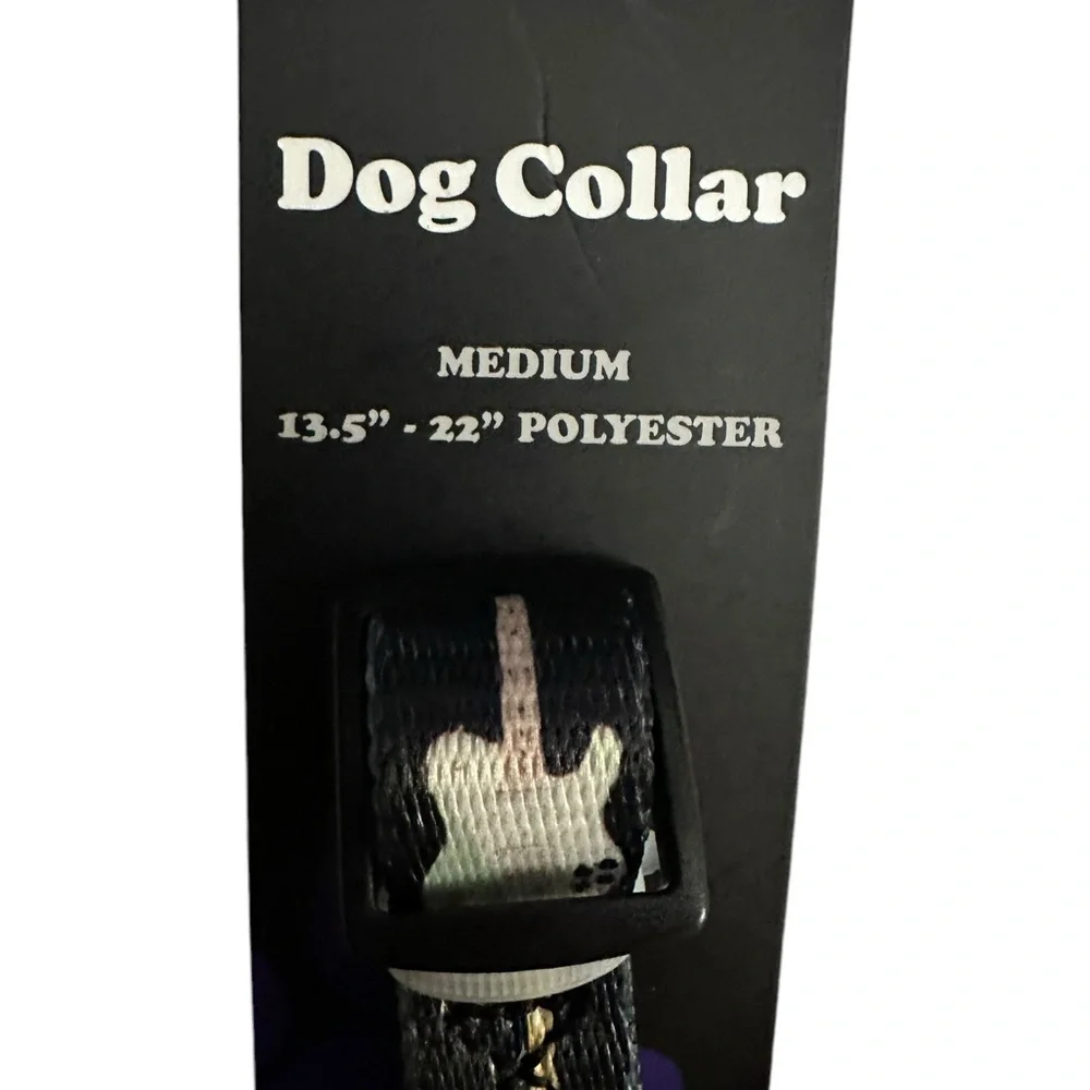 Fender Guitar Adjustable dog collar, Medium, NWT